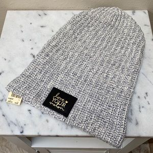 NWT Love Your Melon Beanie
